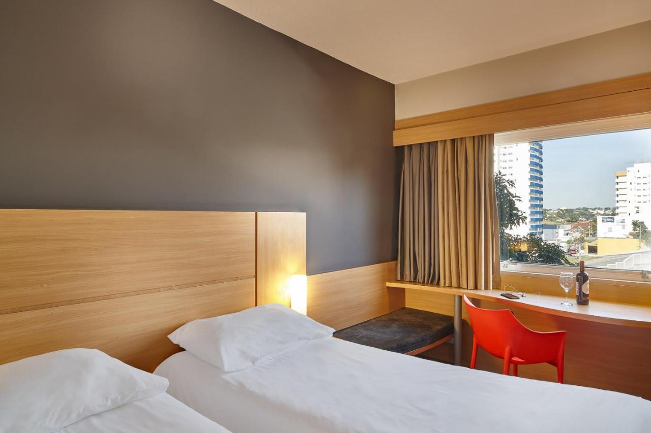 Ibis Dutra Sao Jose dos Campos